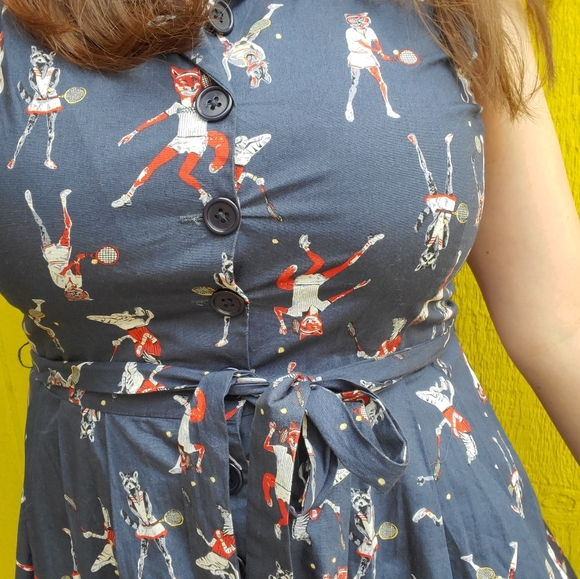 Dress - Picture 2 of 4